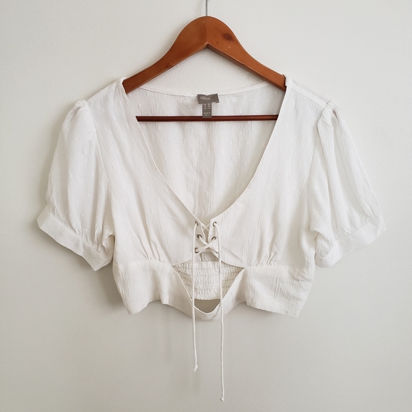 ASOS white lace up cutout crop top - Picture 2 of 7